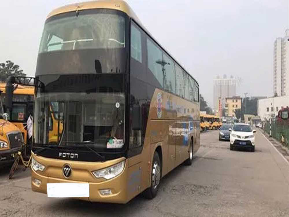 55座大巴